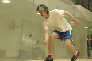 Julian Illingworth ‘06 lobs the ball in a match vs. Amherst Feb. 21 at the Brady Squash Courts. The Elis won 9-0. This weekend, the third-seed Bulldogs will host the College Squash Association Tournament. To earn the national title, they will have to trump Harvard and Trinity, the only two schools they lost to this season.