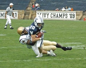 Running back Jordan Spence ’07 struggles to pick up extra yardage against the Lehigh defense last weekend at the Yale Bowl. The Bulldogs blew a 21-10 halftime lead in the 30-24 defeat. This weekend against No.21 Penn, the Bulldogs hope to pull off the upset and pick up their second Ivy win of the year.