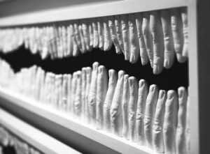 Surrealist art glorifies the mind’s illogicality at a new exhibit at the Haskins Laboratories Gallery. Psychologically inspired works, such as a sculpture of aligned human fingers, bridge the gap between sleep and consciousness.