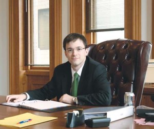 Rob Smuts ’01, who became the city’s Chief Administrative Officer this month, has always striven to stand out from the crowd.