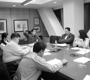 A group of Latino alumni meet to discuss the formation of a Yale Latino Alumni Board, which also hopes to connect with undergraduates.