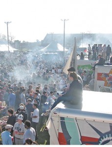 Students tailgate at 2005’s Game. Elis can look forward to continuing the tradition after the University approved U-Hauls for this year’s Harvard-Yale matchup.