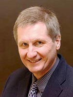 Derek Briggs, professor of geology and geophysics, will take over as director of the Peabody Museum of Natural History in July 2008.