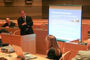 Larry Rusconi, budget director for New Haven, proposes a cost-reducing and -stabilizing waste-management overhaul plan to the Board of Aldermen on Monday night.