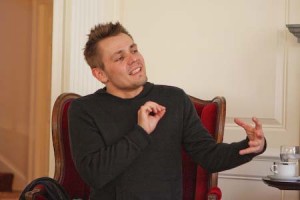 Slovak theater director Viliam Docolomansky discusses the philosophical nature of theater at a Master’s Tea yesterday.