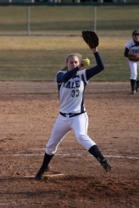 KR Ling ’10 pitches during Yale’s sweep of Army on March 26. “The first game was really a team effort,” she said of yesterday’s win on the road.