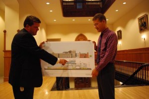 Yale administrators introduced plans to city officials for the renovation of two buildings as a part of the extension of the Yale University Art Gallery.