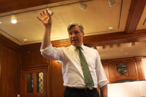 Senator Sheldon Whitehouse ’78 addresses students and families at a Parents’ Weekend discussion in Branford.