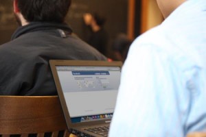Students make excessive use of laptops in class — a situation remedied by laptop bans in some Yale classes.