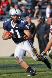 Alex Thomas ’12 ran for a career-high 124 yards on 26 carries in Yale’s 2009 regular season finale against Harvard.