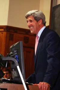 John Kerry spoke to members of the Yale Political Union about maintaining a dedication to the environment.