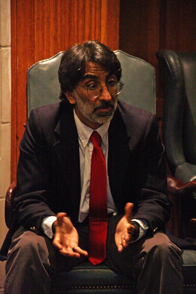 Sterling Professor of Law and Political Science Akhil Amar ’80 LAW ’84 defended the constitutionality of Obamacare in an op-ed.
