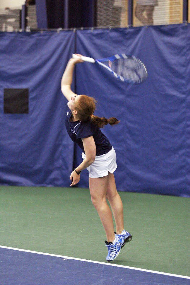 Elizabeth Epstein ’13 won both of her matches over the weekend.