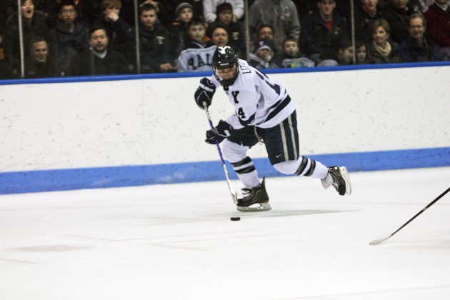 After four consecutive games on the road, the men’s hockey team will end the regular season in the friendly confines of Ingalls Rink, where it is 14–0 this season.