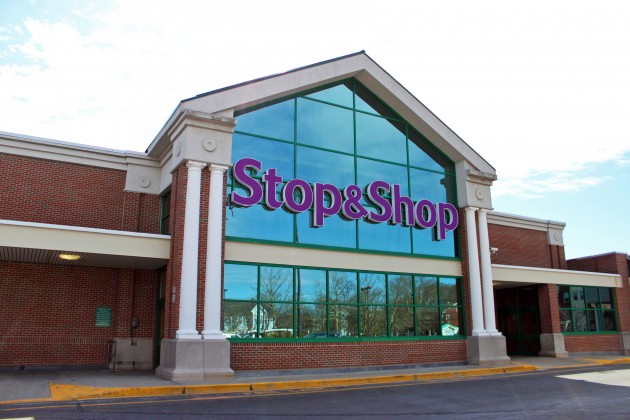 Downtown New Haven will soon have a grocery store once again, when a new Stop & Shop opens in two weeks on Whalley Avenue.