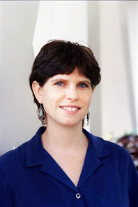 An associate professor at the Yale School of Medicine, Dr. Harriet Kluger won several awards for her research in metastatitc melanoma.