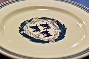 While old plates, like those from Trumbull College pictured above, were 9 inches in diameter, new plates measure roughly 10.5 inches across.
