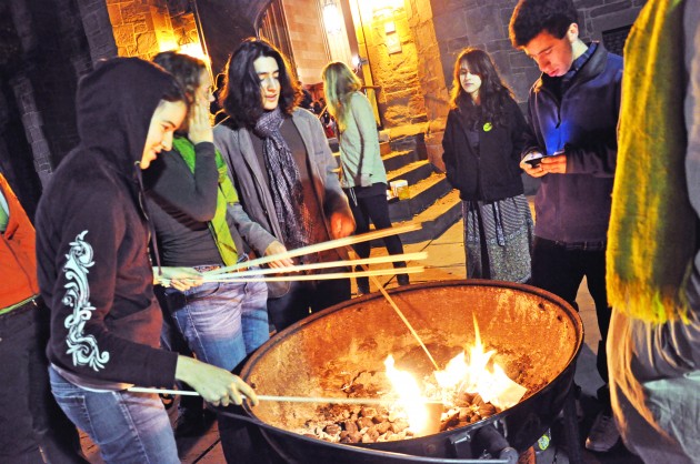 Old Campus filled with tents and warm bodies Friday night for the Yale Hunger and Homelessness Action Project's annual Shelter Now Sleepout.