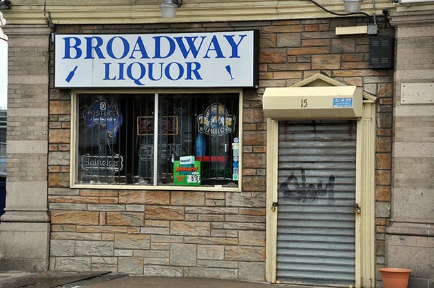 Three_minors_were_cited_for_underage_drinking_outside_Broadway_Liquor_on_Friday