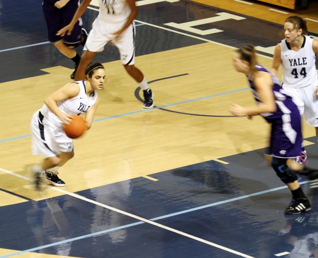 burnsideclapp_womens_basketball-57