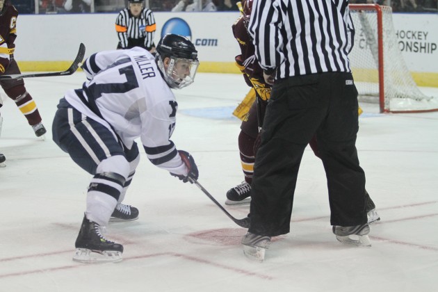 bowen_mhockey-49-2