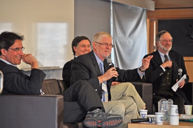 Over 200 people of various fields and professions gathered at the US/Canada Citizens’ Summit for Sustainable Development this past weekend.