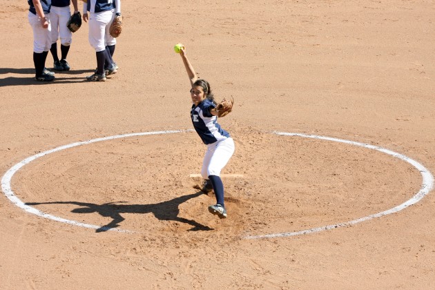 The softball team continued its losing streak Wednesday against rhode island with 4–3 and 7–0 losses.