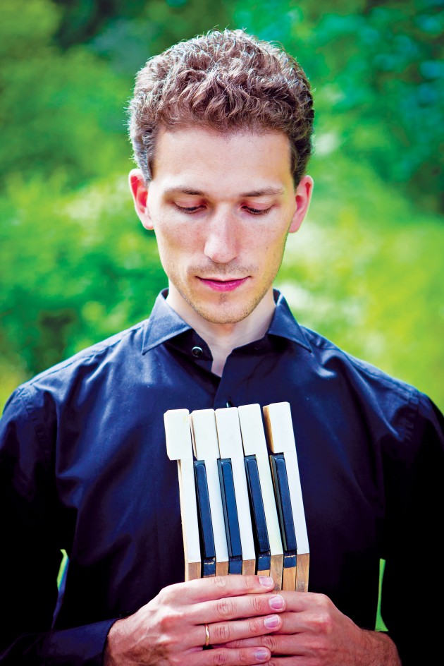 Reinis Zarins won the Great Latvian Music Award in the category of “Outstanding Interpretation.”