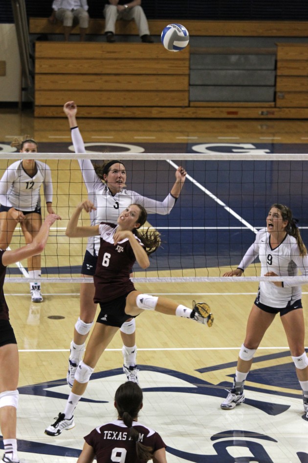 Middle blocker McHaney Carter ’14 had a .385 kill percentage in last Friday’s match against Texas A&M.