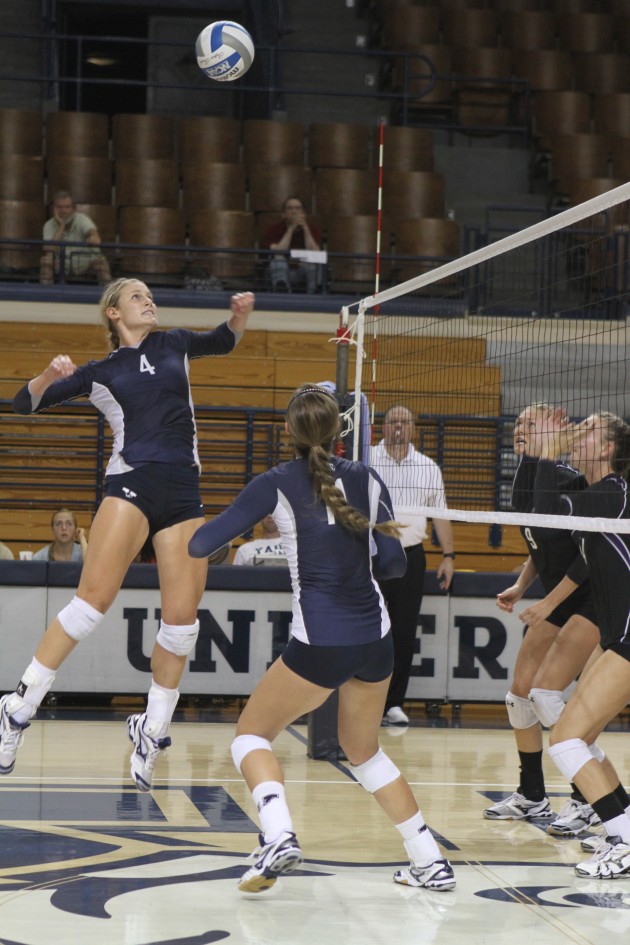 While the volleyball team was able to come back from behind on Friday to topple Villanova, it ultimately could not catch up to Northwestern on Saturday.