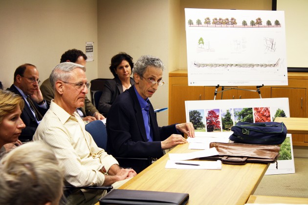 City residents joined city and Yale officials at City Hall Wednesday night to discuss a Yale plan that would replace 18 trees.