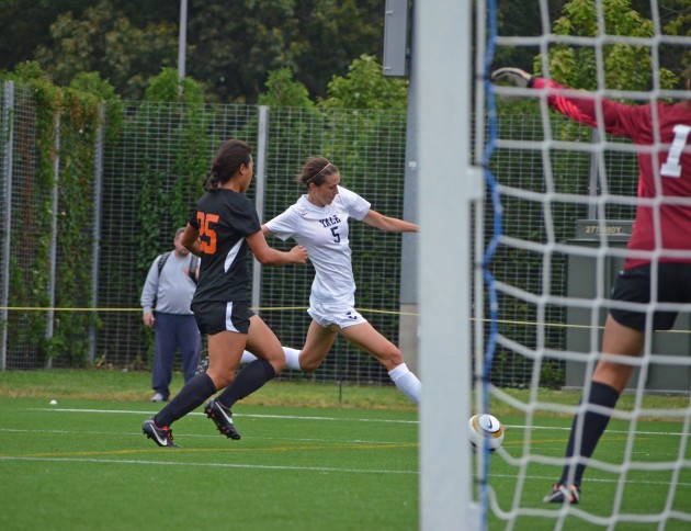 Midfielder Kristen Forster ’13 has scored five goals and added three assists so far this season.