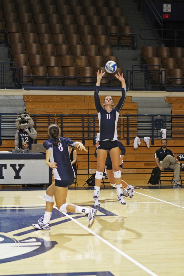 Setter Kelly Johnson ’16, right, is averaging 2.60 kills per set.