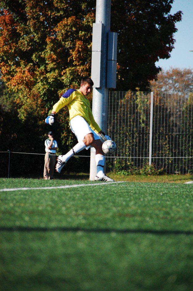 Captain Bobby Thalman ’13 and the Bulldog defense survived a 12–4 deficit in shots on goal to emerge with a 1–1 draw against No. 11 Brown on Saturday.