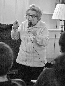 Dr. Ruth Westheimer speaks about healthy sexuality at a Davenport College Master’s Tea in the common room on Monday at a speaking named “Speaking Sexually with Dr. Ruth.”