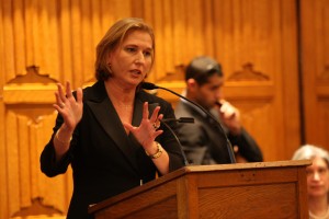 Tzipi Livni, head of the Israeli opposition Kadima party, spoke at the Law School on Thursday. Whereas other Israel visitors have been met with protests, Livni’s visit was uneventful.