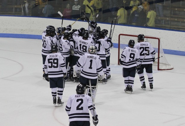 M. Hockey celebrates victory over Quinnipiac