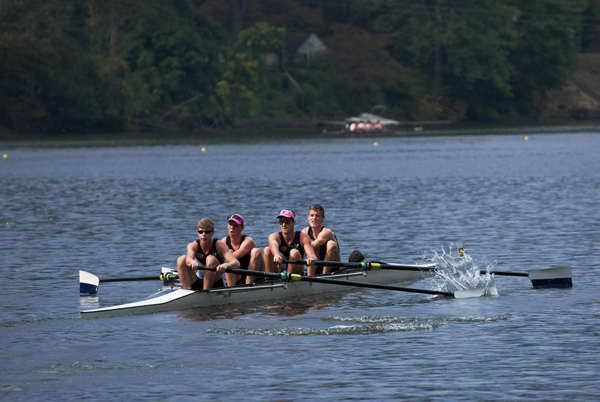 Mens Crew Elis Gear Up For New Season Yale Daily News 6743