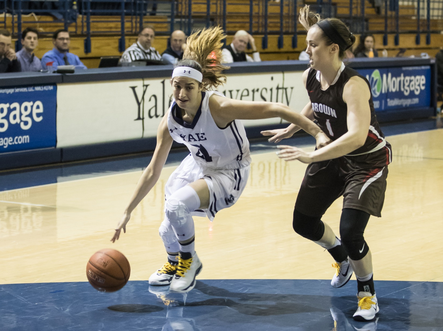 WOMEN'S BASKETBALL Yale travels north after winless weekend Yale