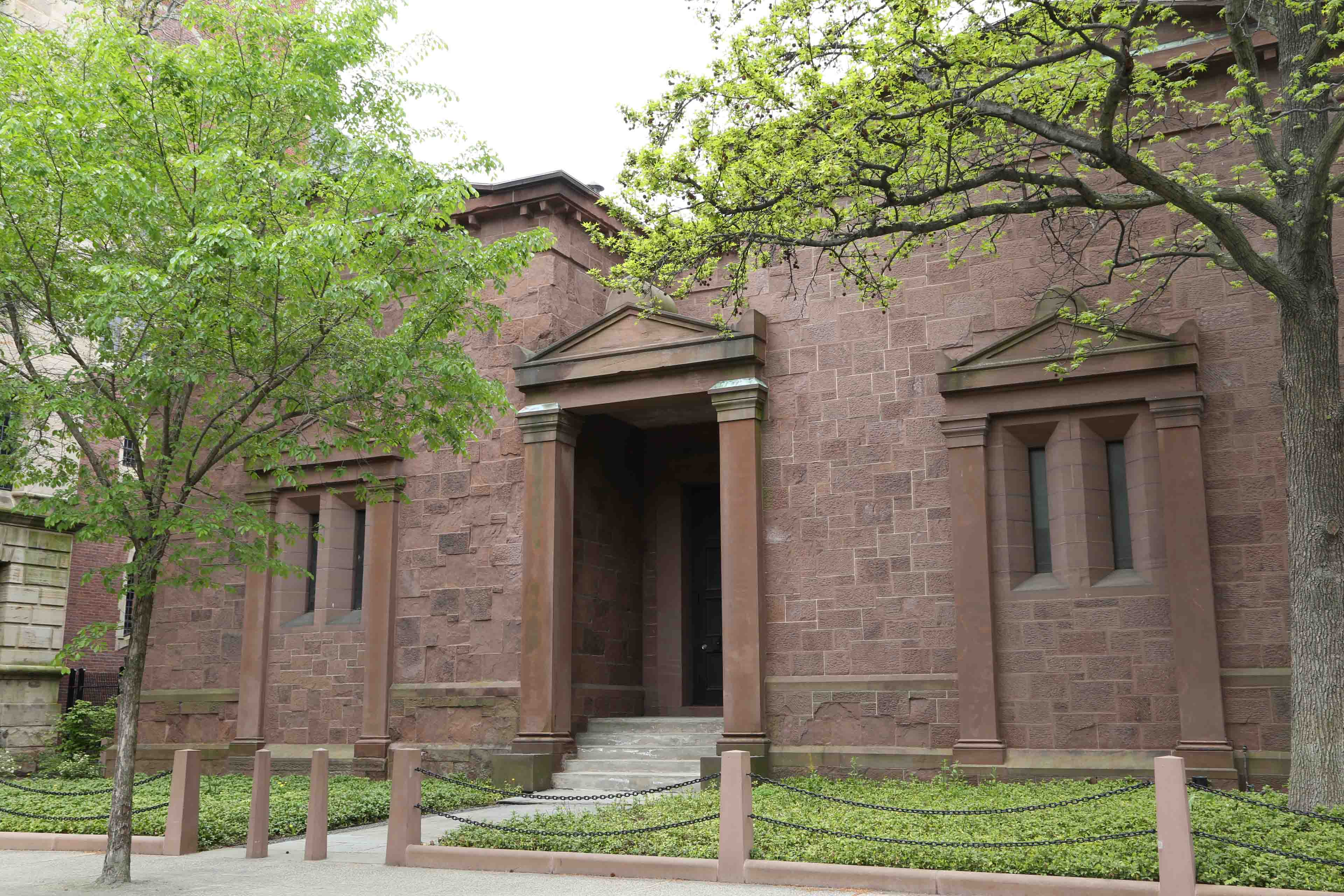 Skull and Bones Tomb, Yale University, New Haven, Connecti…