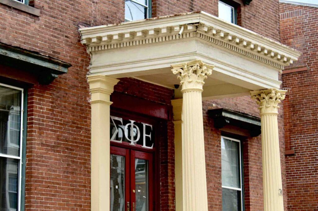 Hard Alcohol Banned In Fraternities Yale Daily News