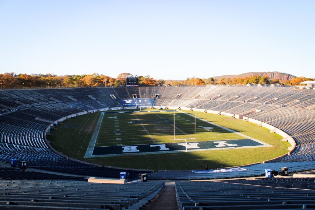 Woman accosted near Yale Bowl - Yale Daily News