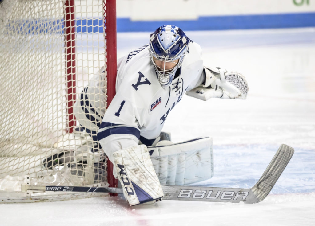 MEN'S HOCKEY Goalies split time but share tight bond Yale Daily News