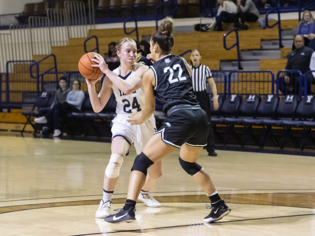 WOMEN'S BASKETBALL Andrews returns for dominant season Yale Daily News