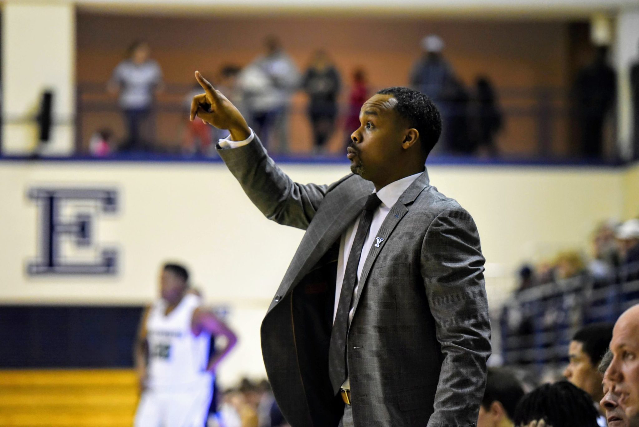 MEN'S BASKETBALL: Yale assistant Tobe Carberry accepting position on  Columbia staff - Yale Daily News