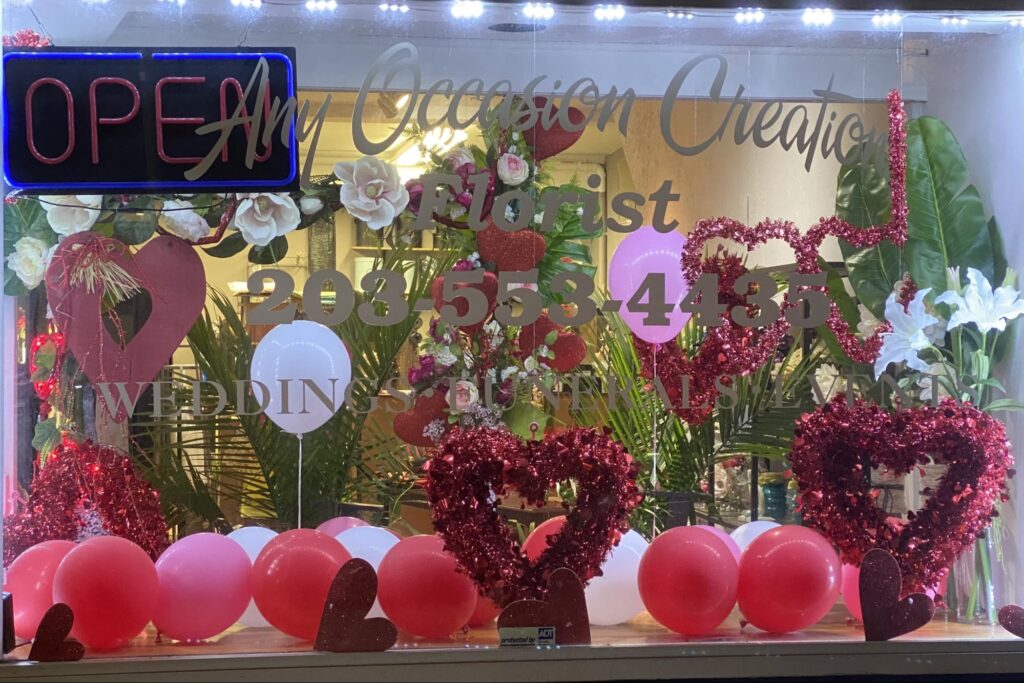 New Haven florist opens up shop Yale Daily News