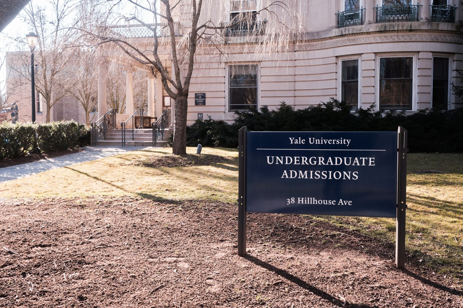Yale Accepts 10 9 Percent Of Early Action Applicants Yale Daily News
