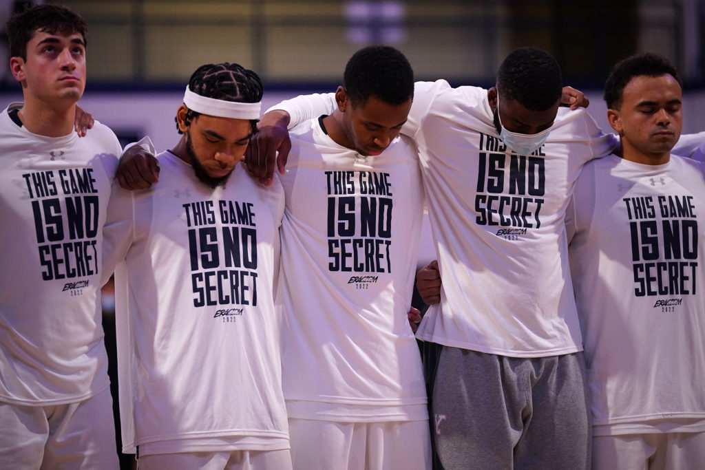 Siena men's basketball's warmup shirts ask: 'AM I NEXT?