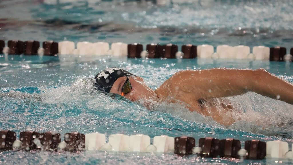 SWIM AND DIVE Divers to head into winter nationals ahead of training trip Yale Daily News