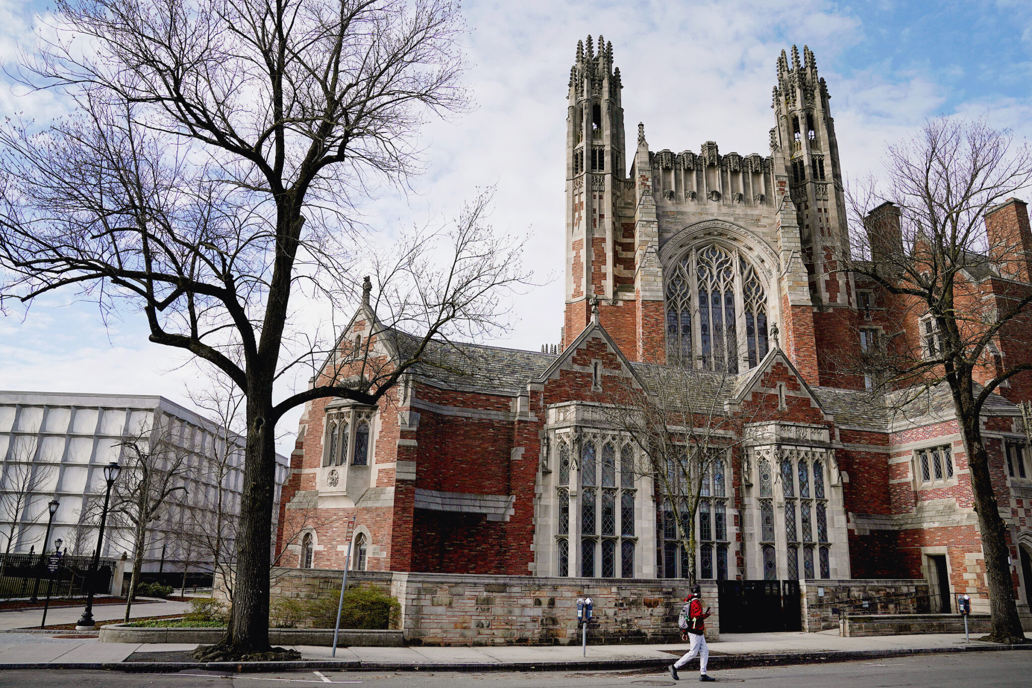 yale law school tours